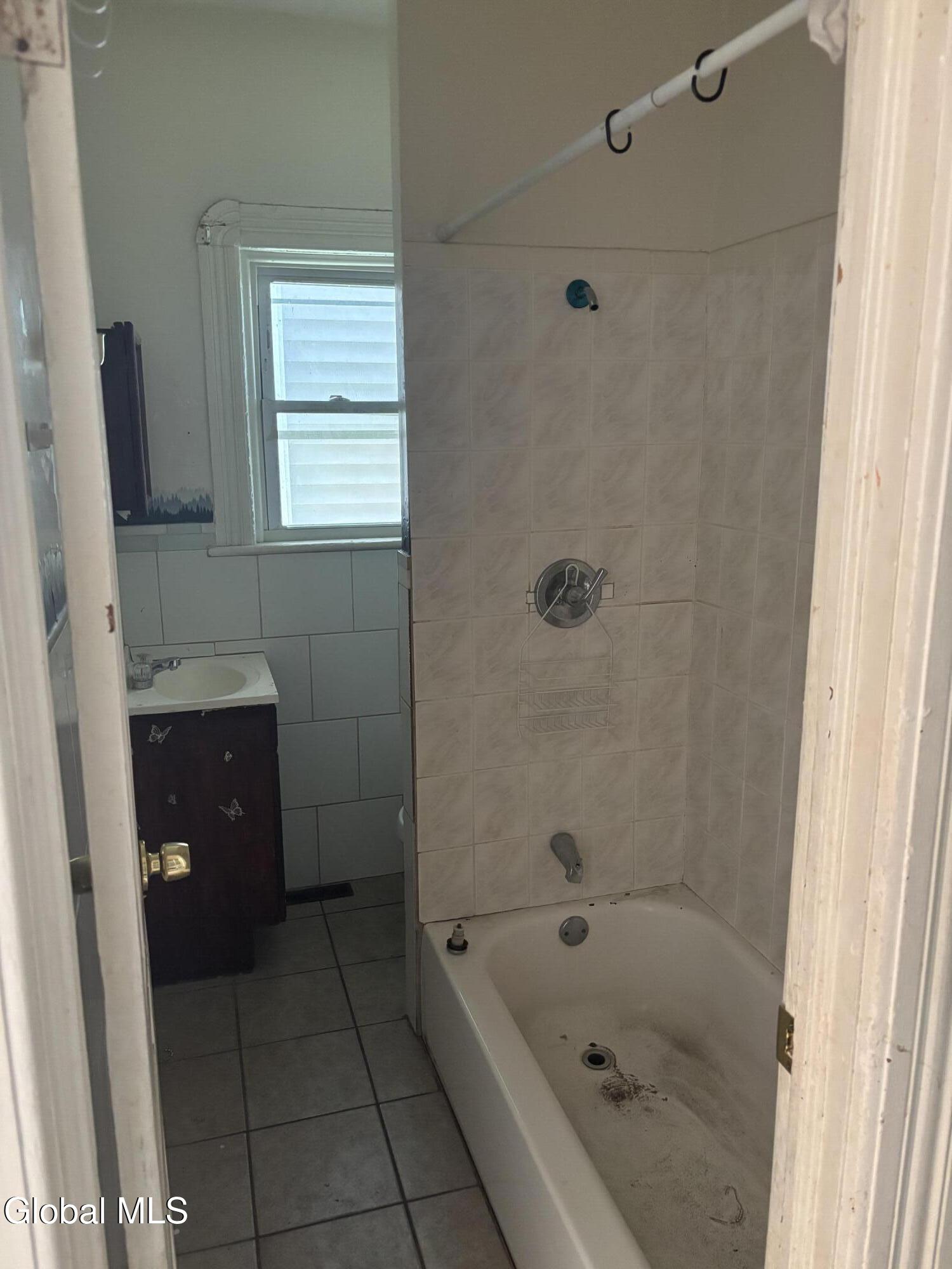 320 Germania Avenue Schenectady NY 12307