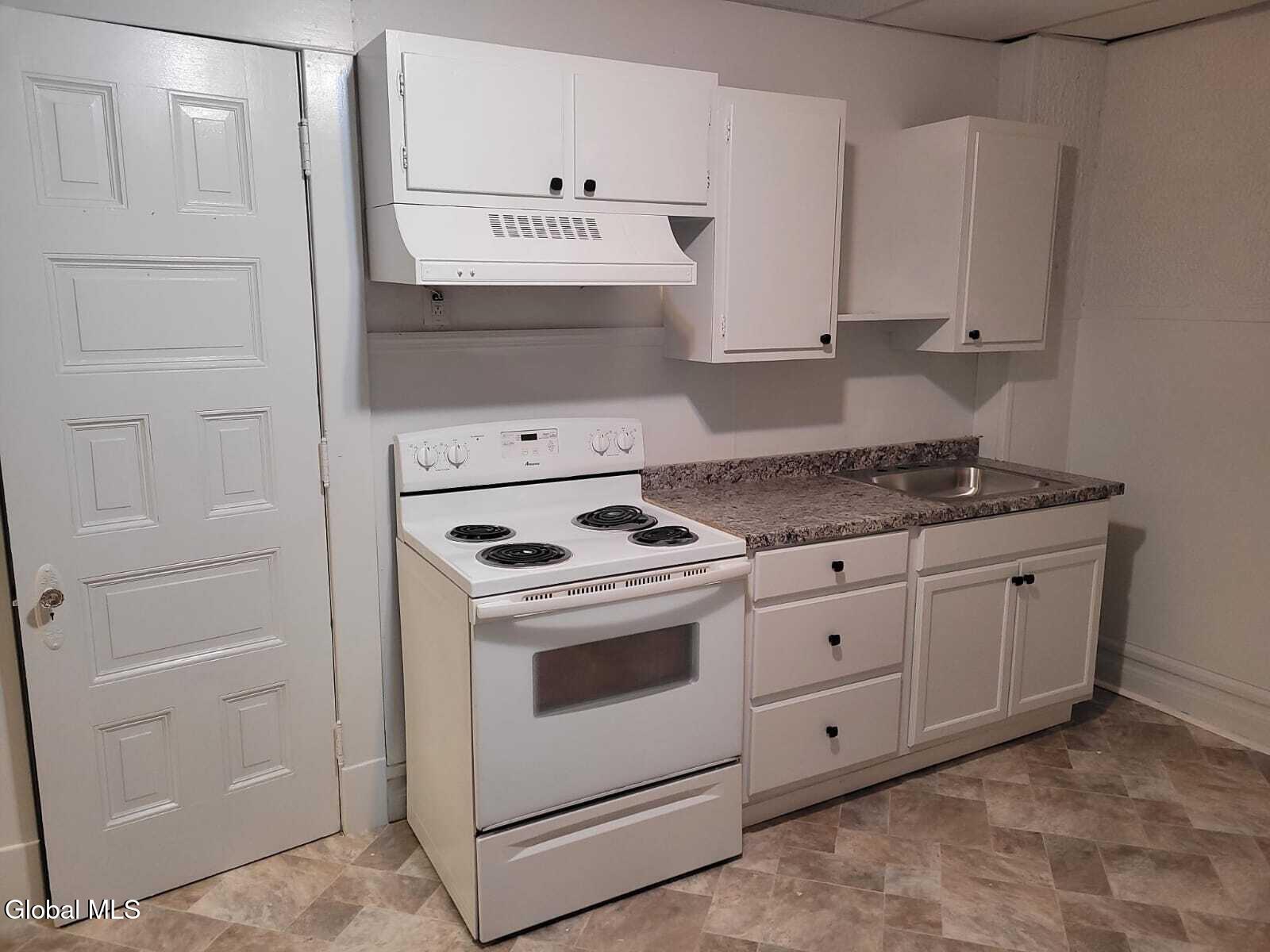 838 1/2 Union Street Schenectady NY 12308