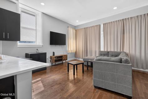 83 Beaver Street Albany NY 12207