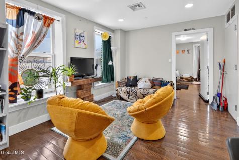 83 Beaver Street Albany NY 12207