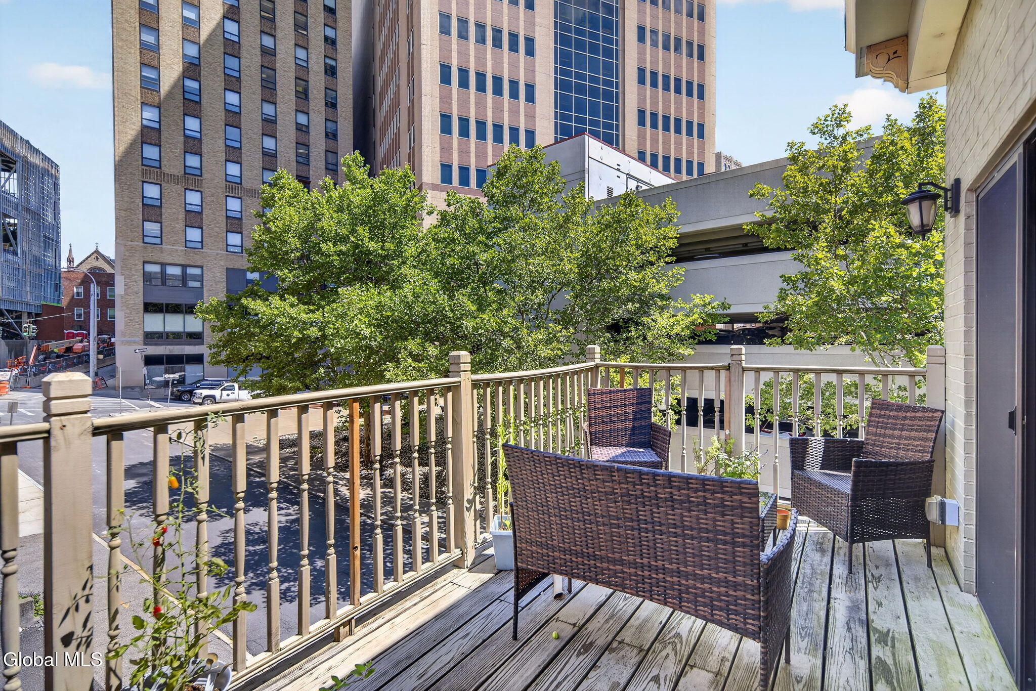 83 Beaver Street Albany NY 12207