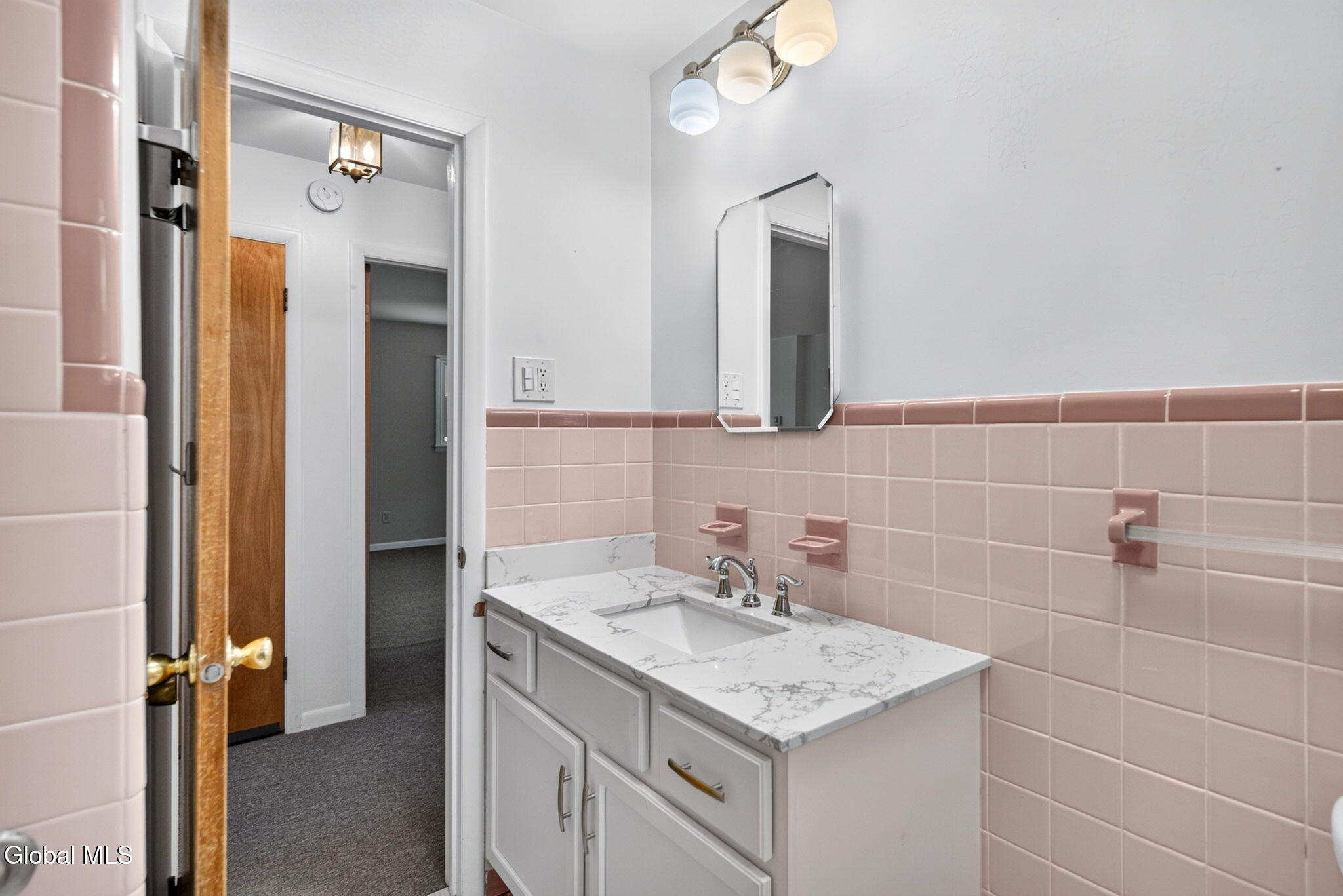 88 Daytona Avenue Albany NY 12203