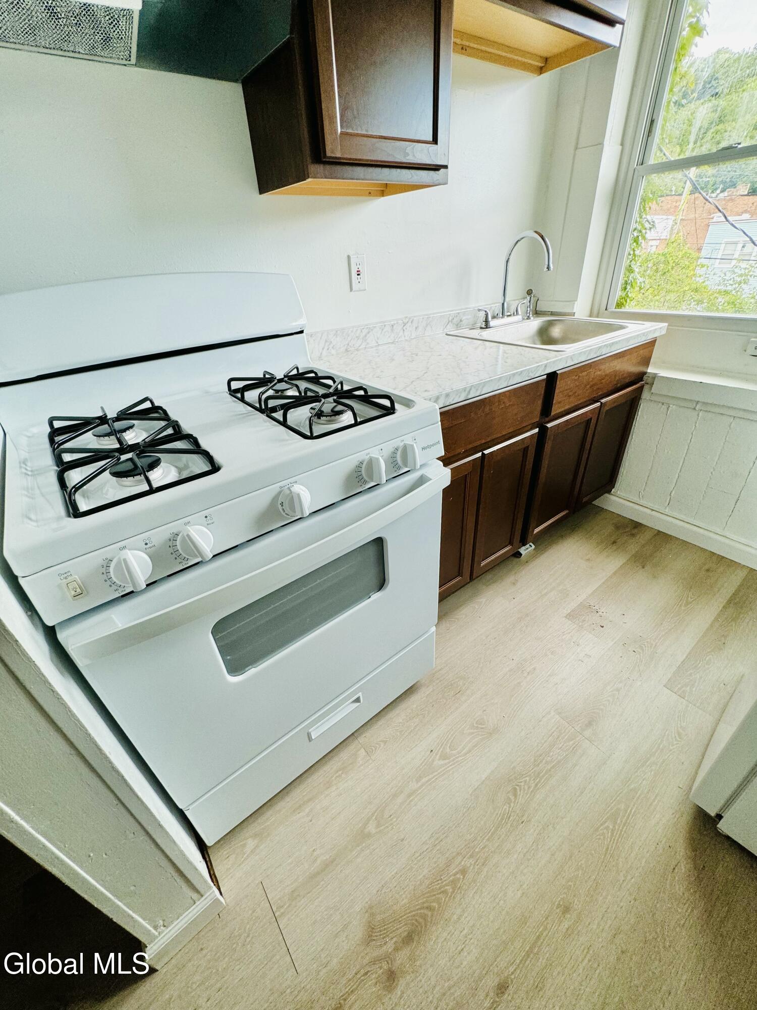 278-280 4th Street Troy NY 12180