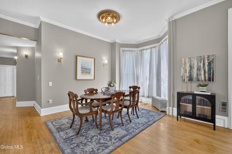 146 Regent Street Saratoga Springs NY 12866