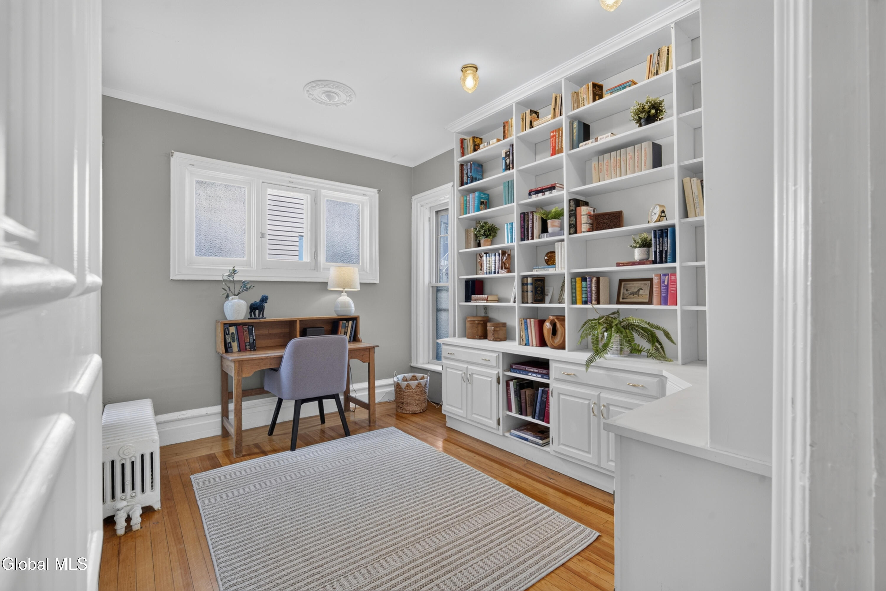 146 Regent Street Saratoga Springs NY 12866