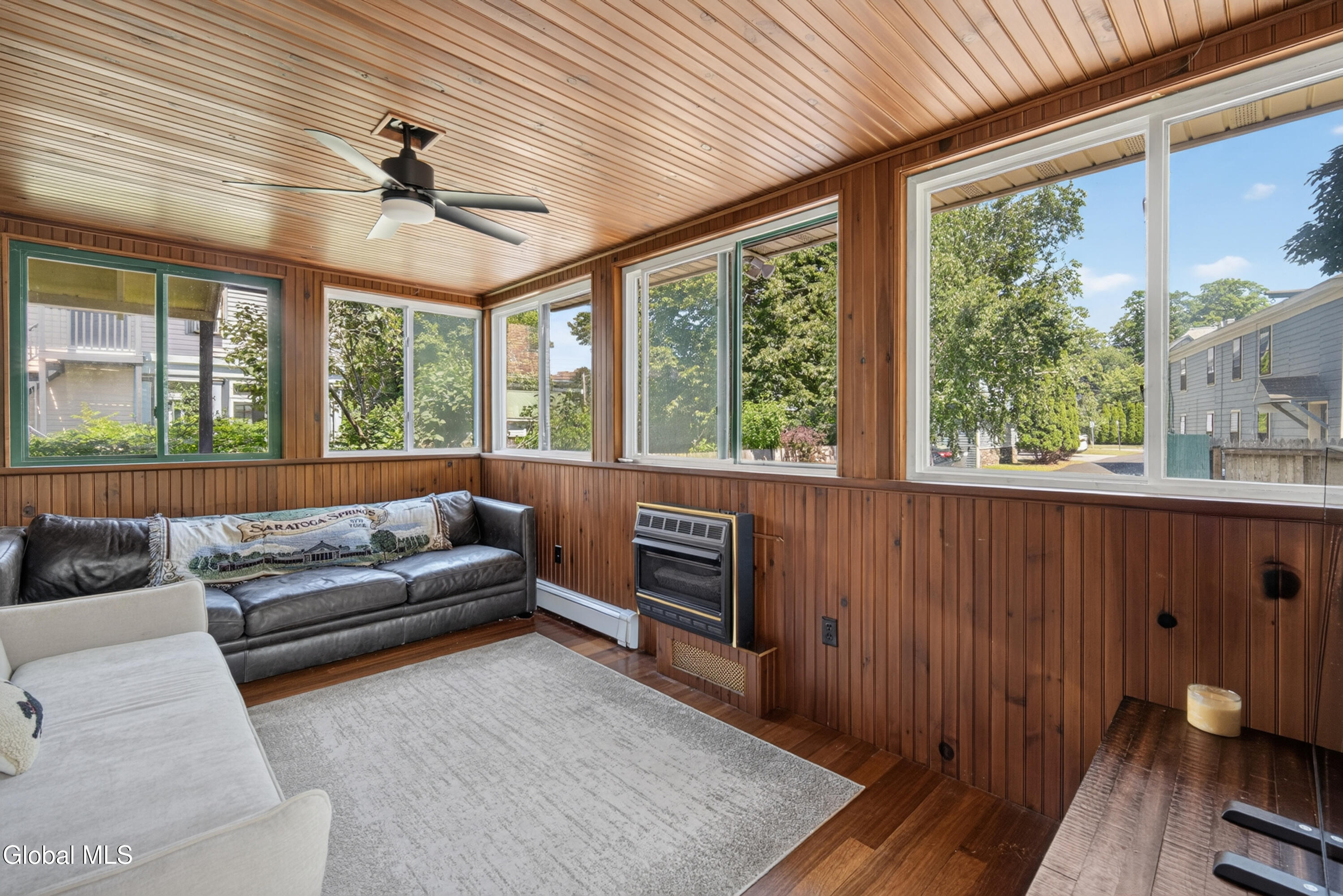 146 Regent Street Saratoga Springs NY 12866
