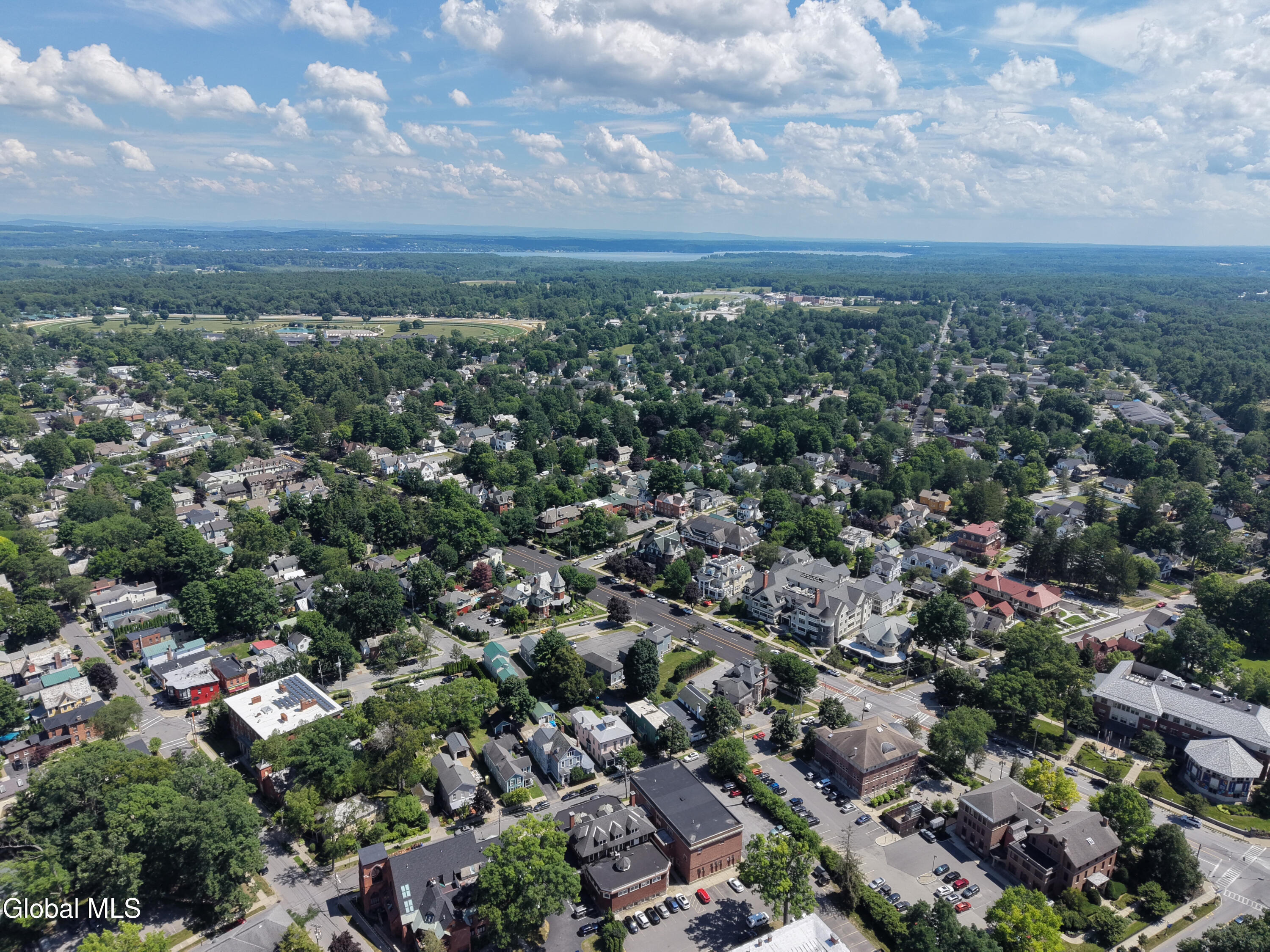 146 Regent Street Saratoga Springs NY 12866