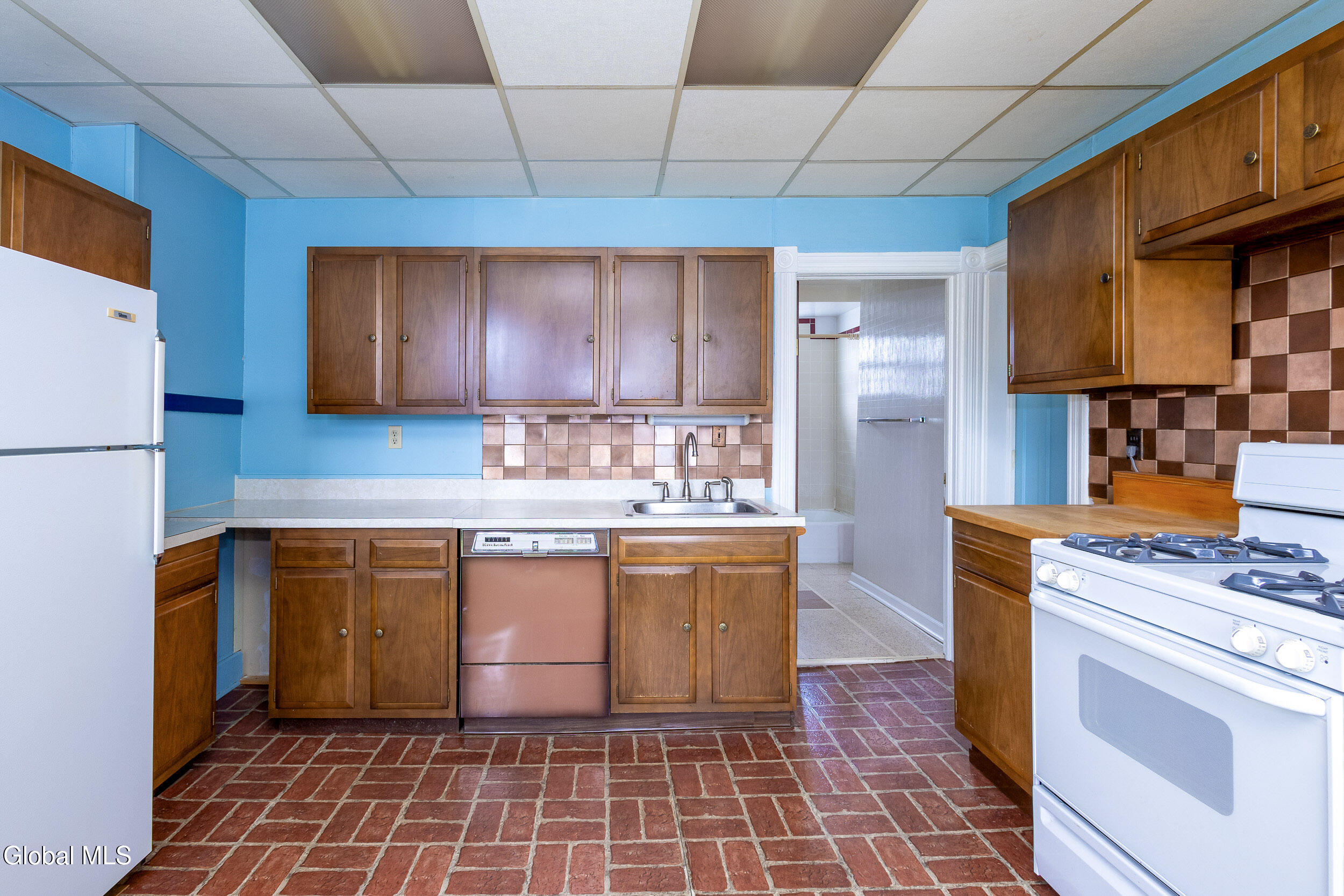 1 Dudley Avenue Cohoes NY 12047