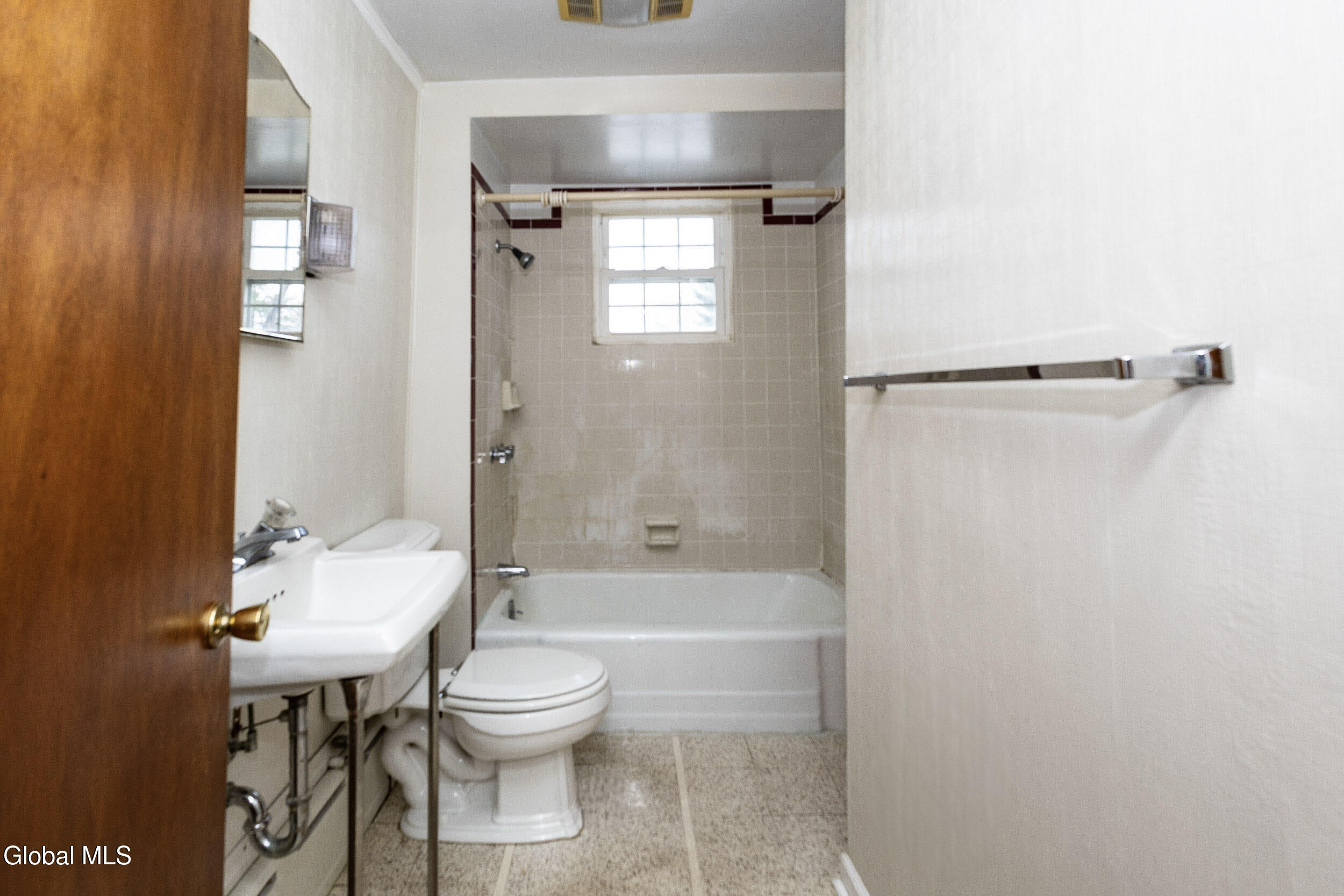 1 Dudley Avenue Cohoes NY 12047