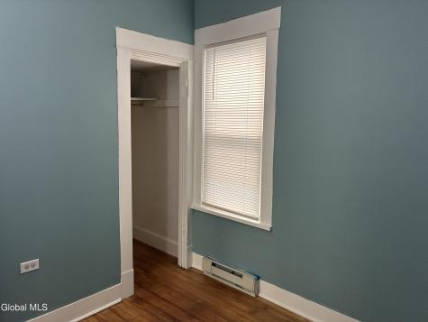 123 Lomasney Avenue Schenectady NY 12308