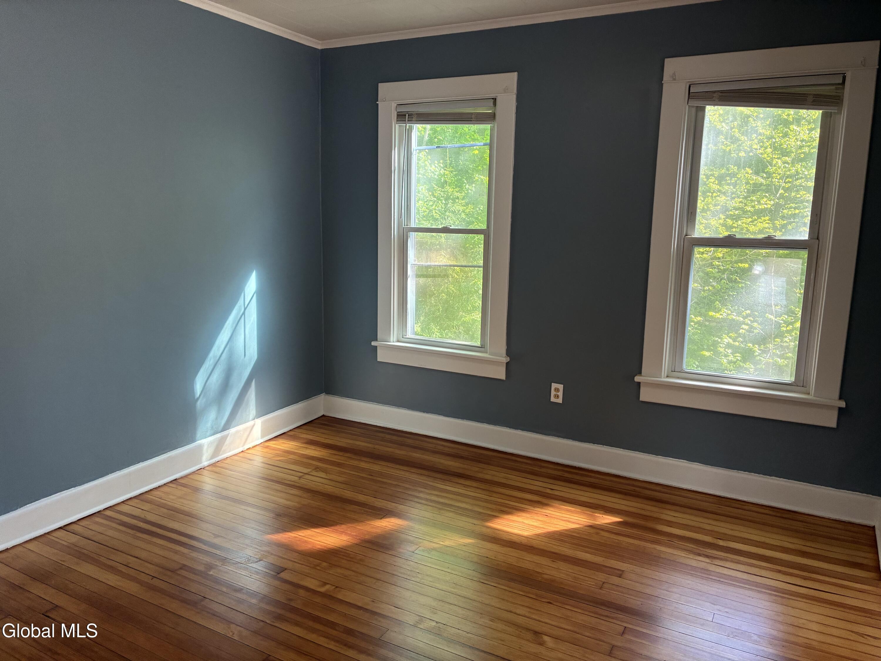 123 Lomasney Avenue Schenectady NY 12308