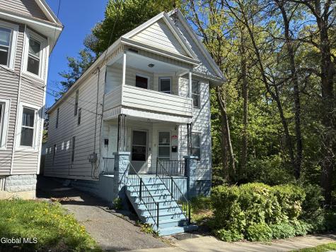 123 Lomasney Avenue Schenectady NY 12308