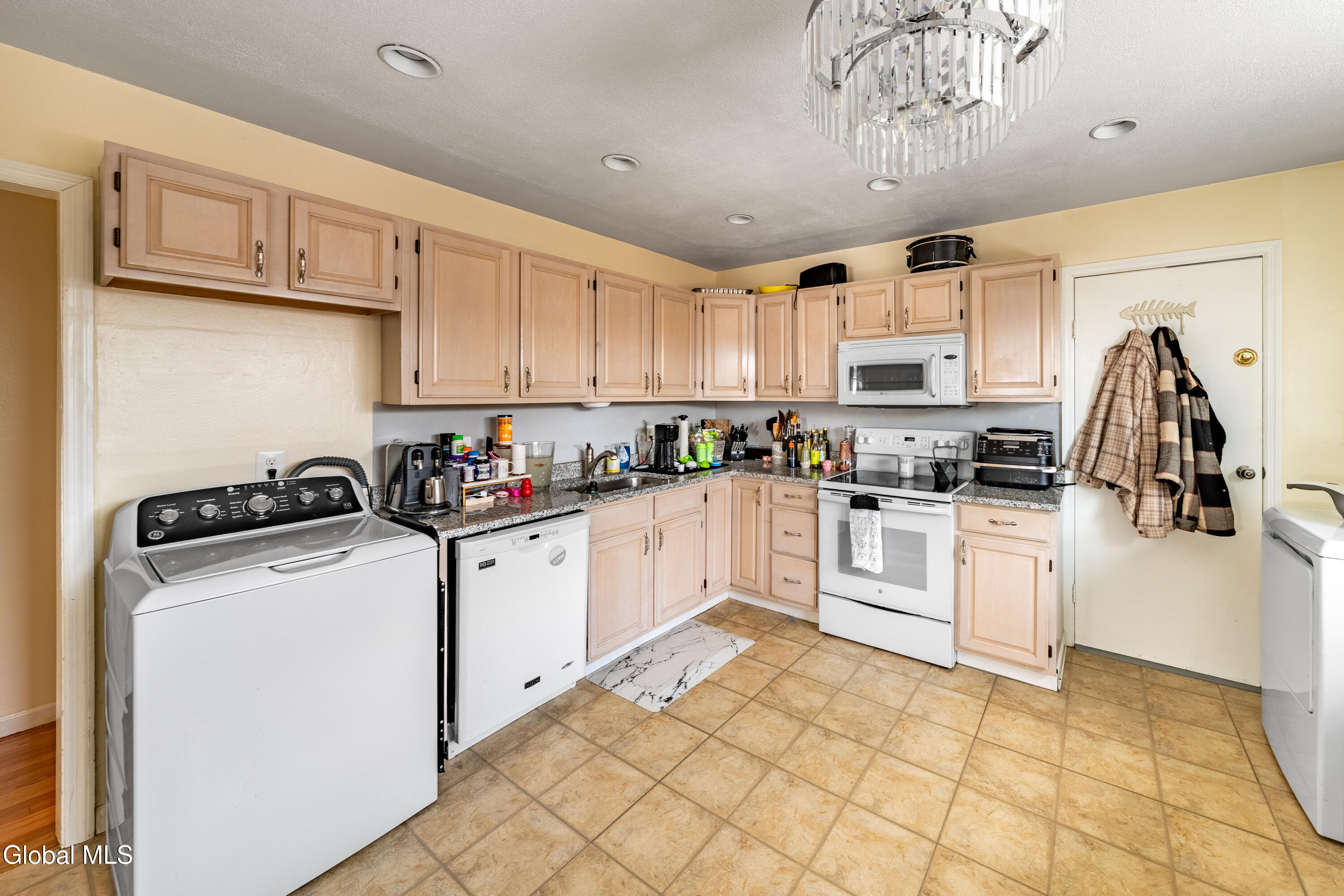 26 Daytona Avenue Albany NY 12203
