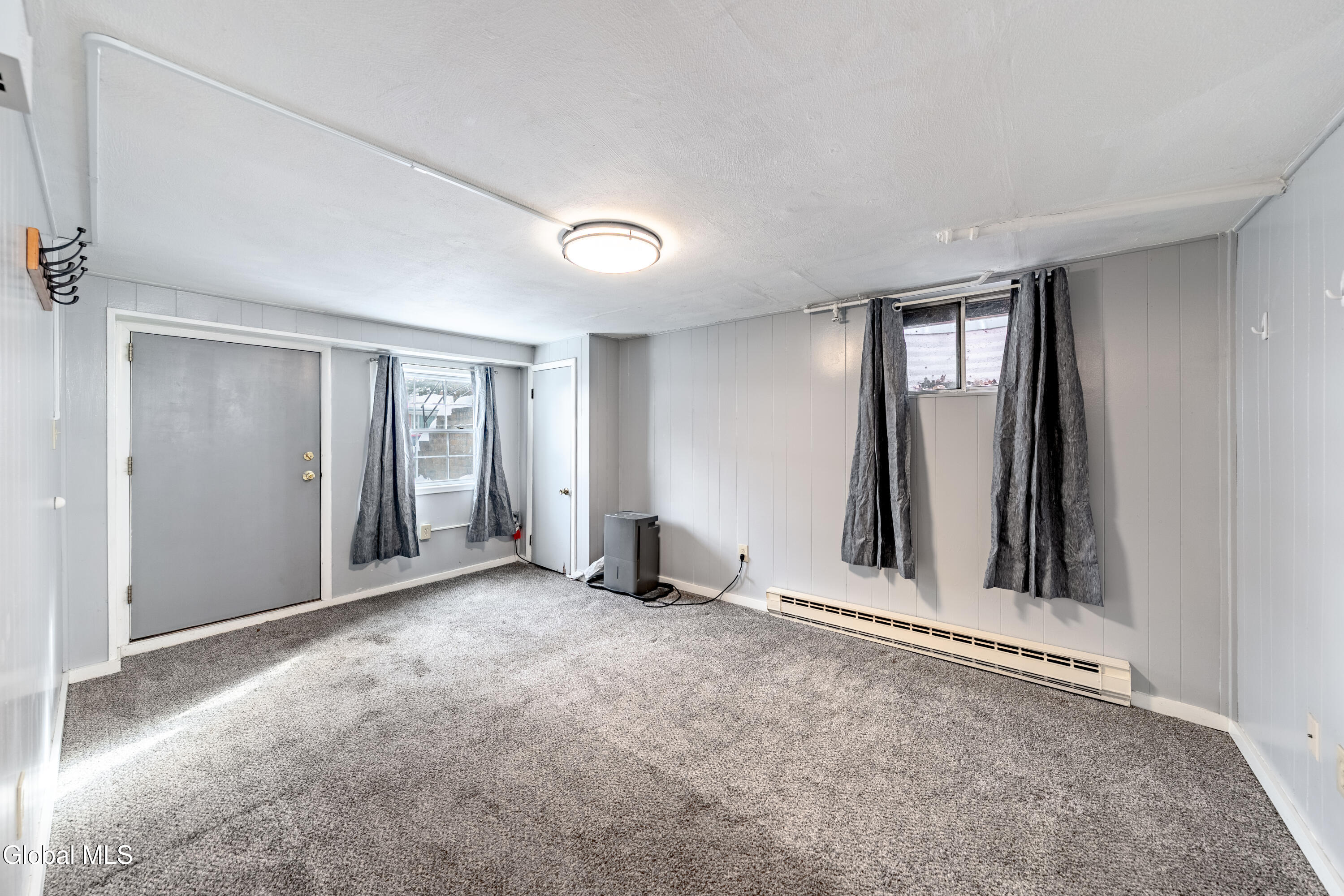 26 Daytona Avenue Albany NY 12203