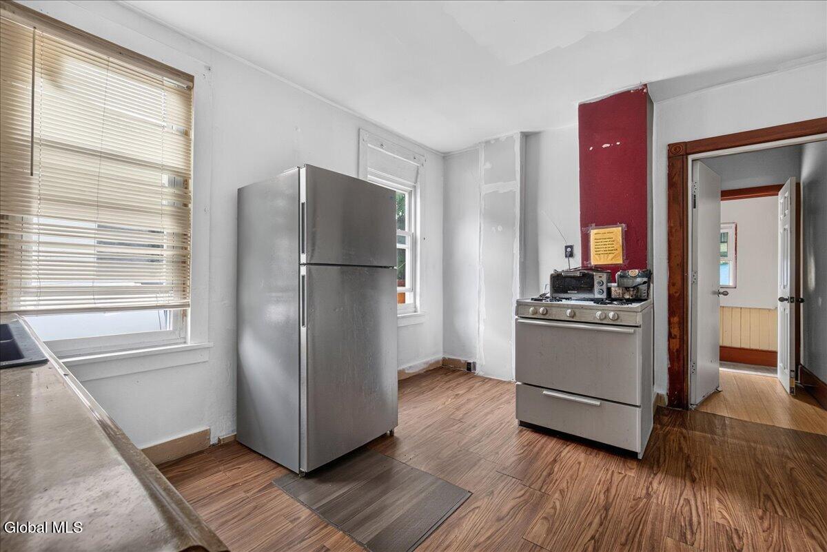 552 Mumford Street Schenectady NY 12307