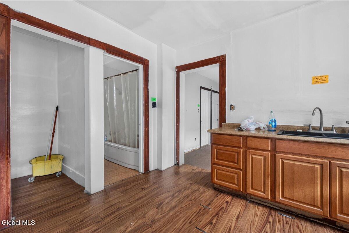 552 Mumford Street Schenectady NY 12307