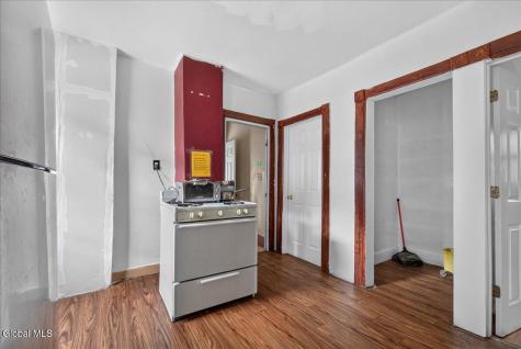 552 Mumford Street Schenectady NY 12307