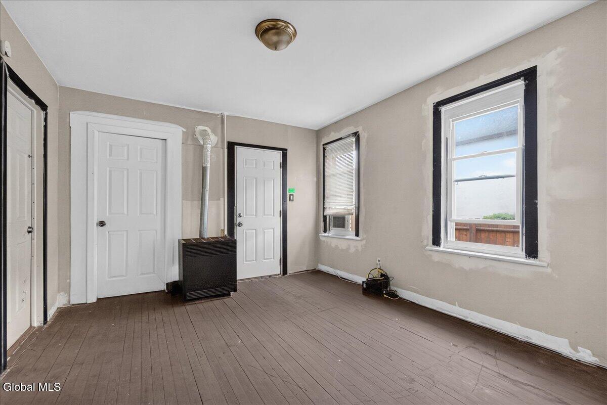 552 Mumford Street Schenectady NY 12307
