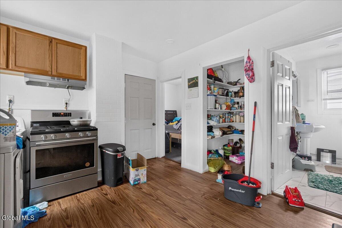 552 Mumford Street Schenectady NY 12307