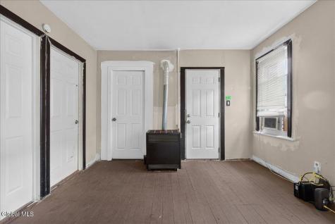 552 Mumford Street Schenectady NY 12307