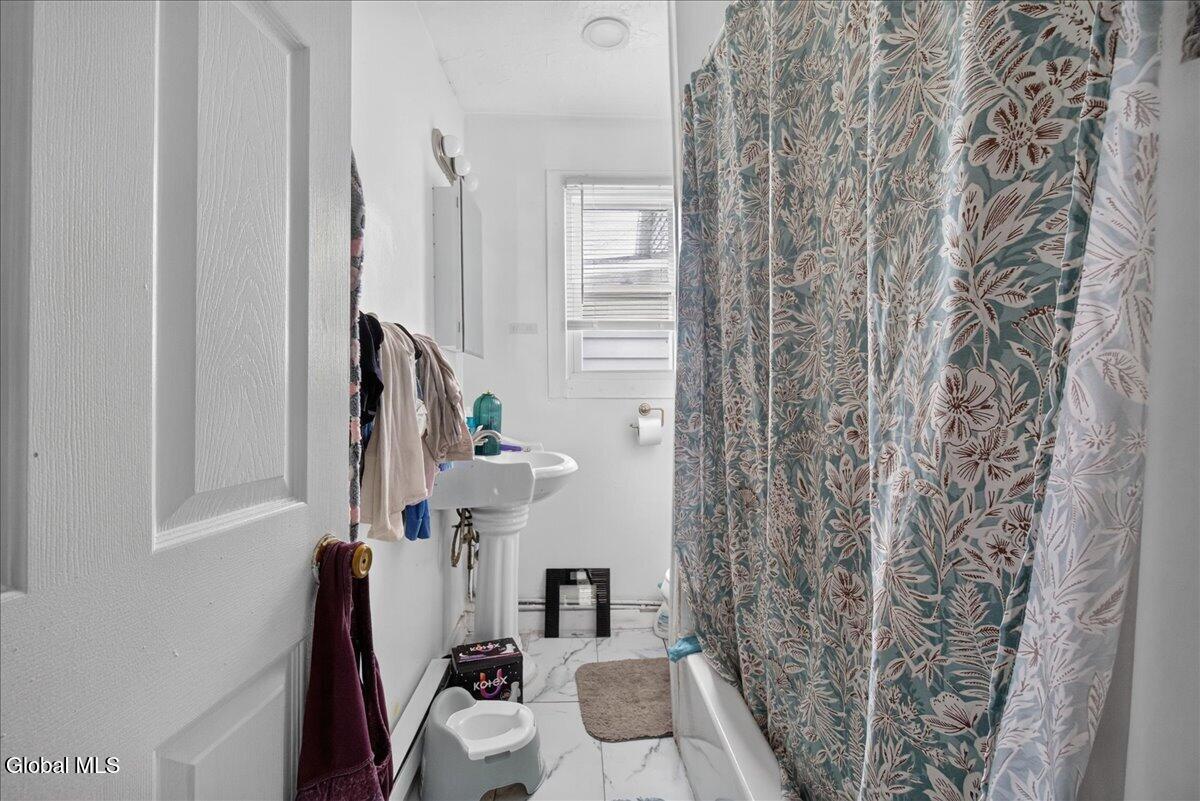 552 Mumford Street Schenectady NY 12307