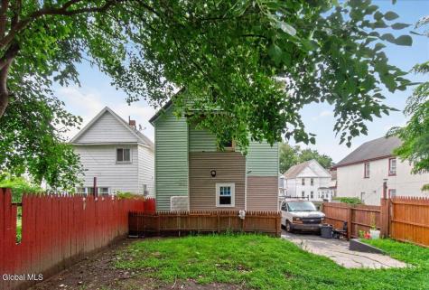 552 Mumford Street Schenectady NY 12307