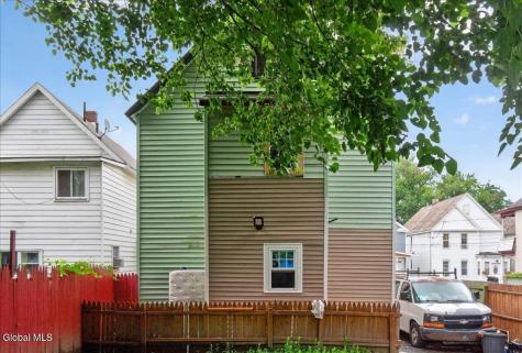 552 Mumford Street Schenectady NY 12307