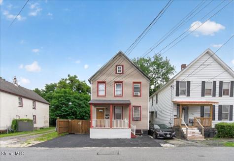 552 Mumford Street Schenectady NY 12307