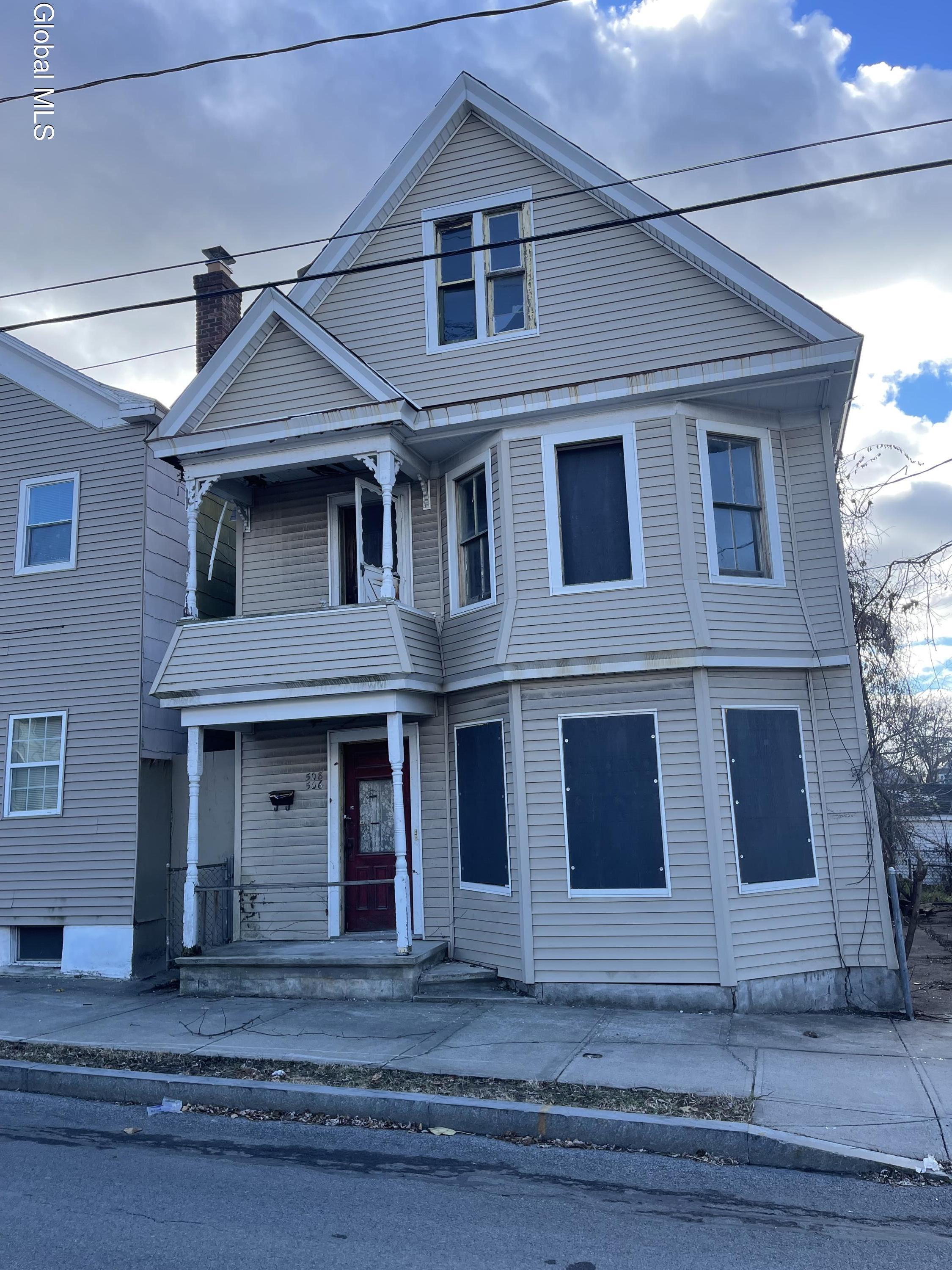 506 Hattie Street Schenectady NY 12308