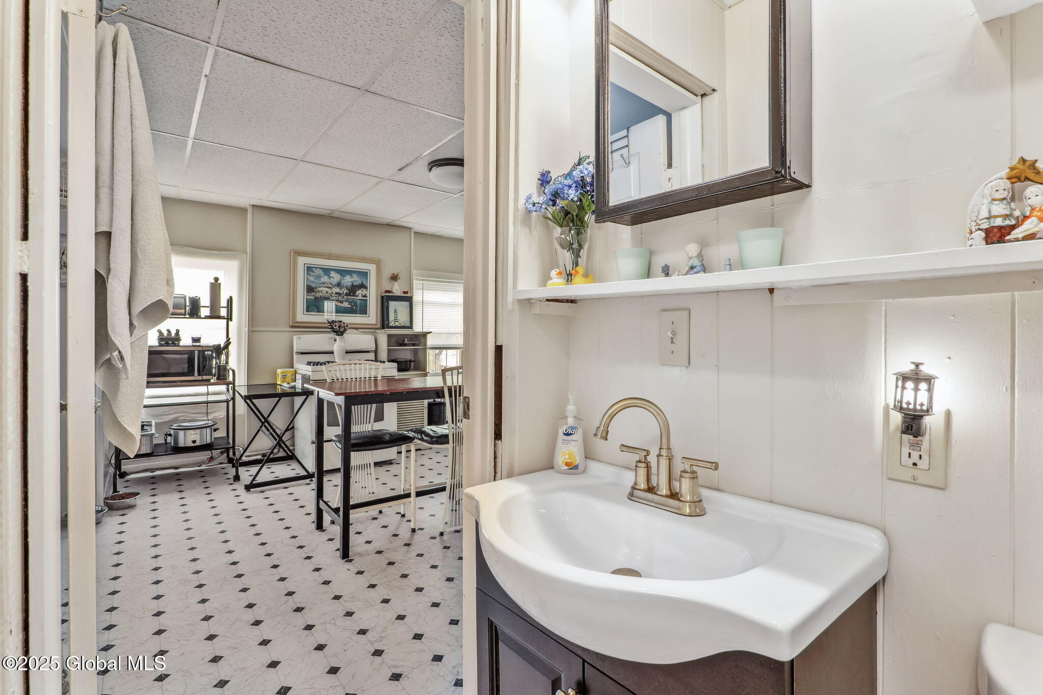 462-470 2nd Avenue Troy NY 12182