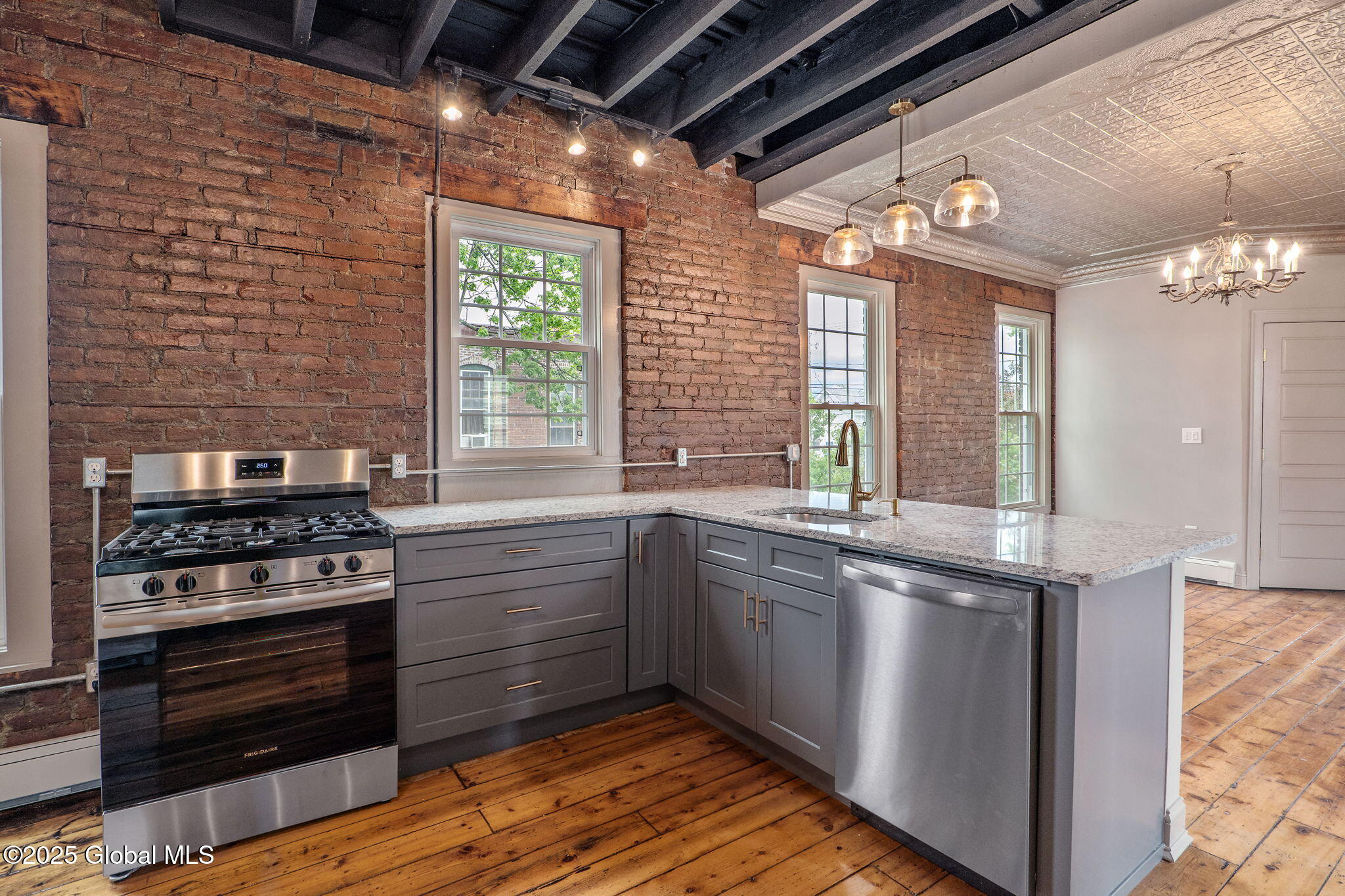 462-470 2nd Avenue Troy NY 12182
