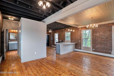 462-470 2nd Avenue Troy NY 12182