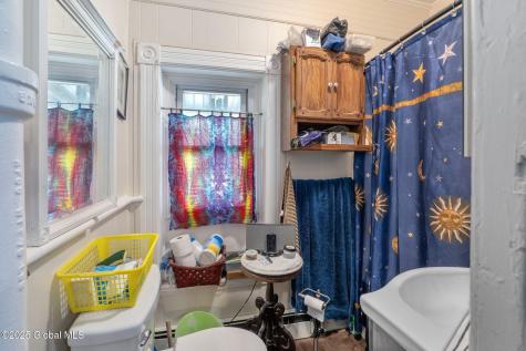 462-470 2nd Avenue Troy NY 12182