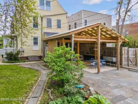 462-470 2nd Avenue Troy NY 12182