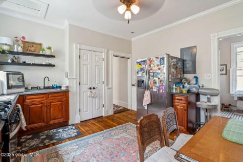 462-470 2nd Avenue Troy NY 12182