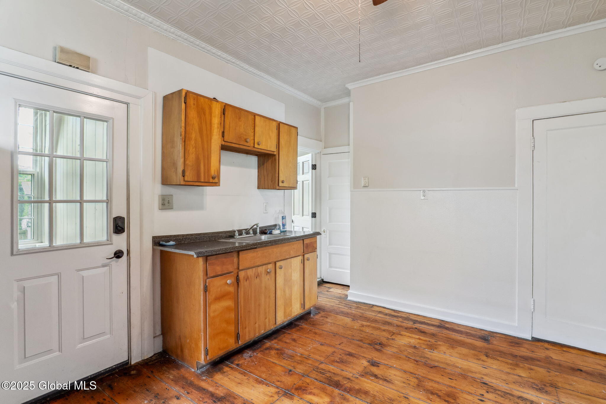 462-470 2nd Avenue Troy NY 12182