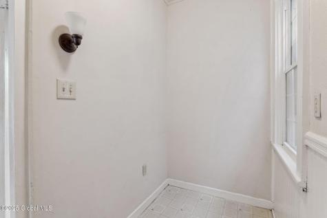 462-470 2nd Avenue Troy NY 12182