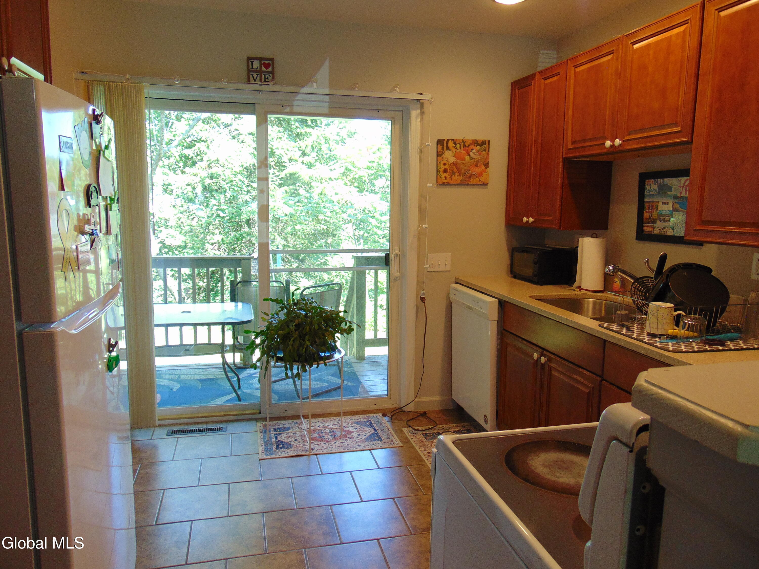 15 Elm Street Hadley NY 12835