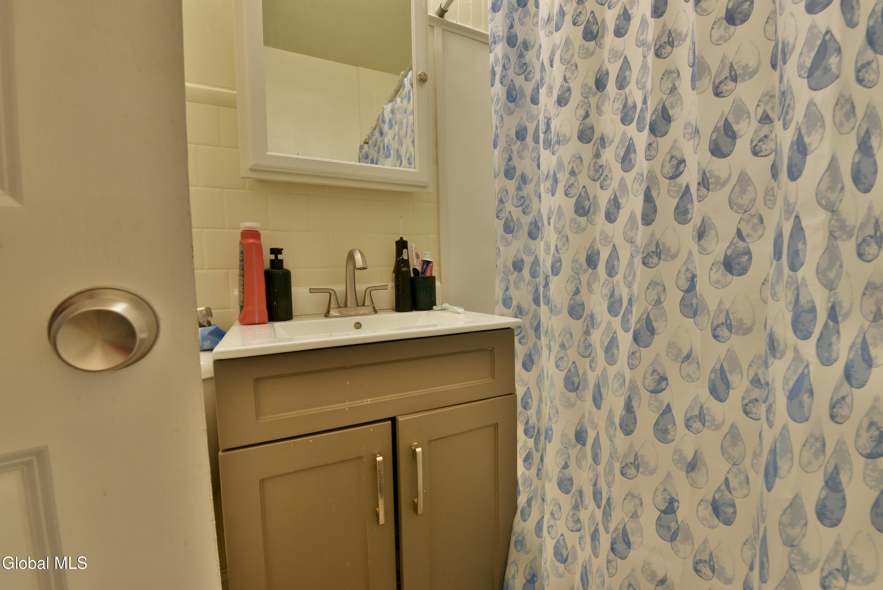 1 Loralee Drive Colonie NY 12205