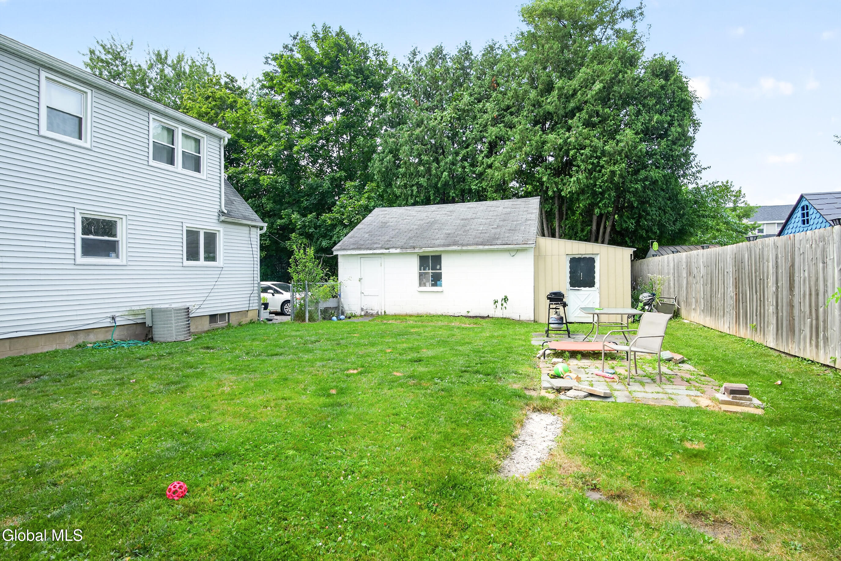 16 Pennsylvania Avenue Rensselaer NY 12144