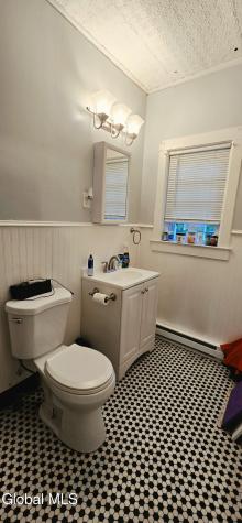569 Nott Street Schenectady NY 12308