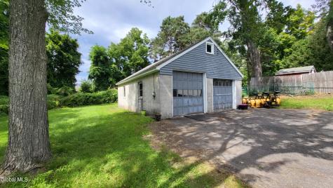 54 Mcnutt Avenue Albany NY 12205