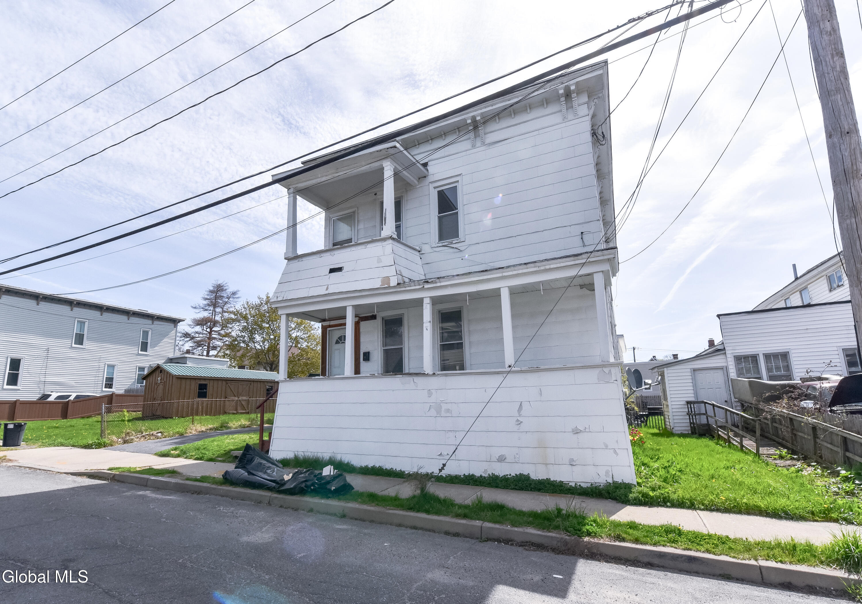 203 Brookside Avenue Amsterdam NY 12010