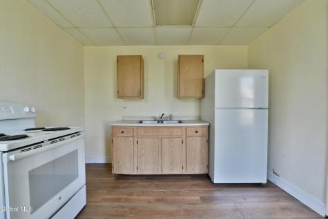 203 Brookside Avenue Amsterdam NY 12010