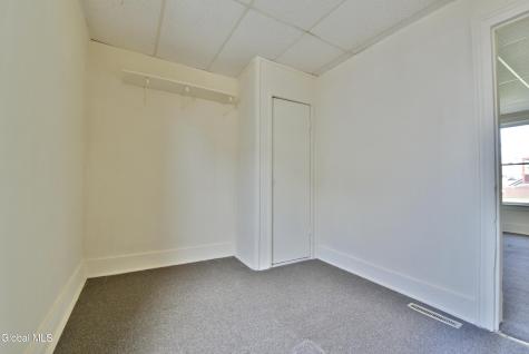 203 Brookside Avenue Amsterdam NY 12010