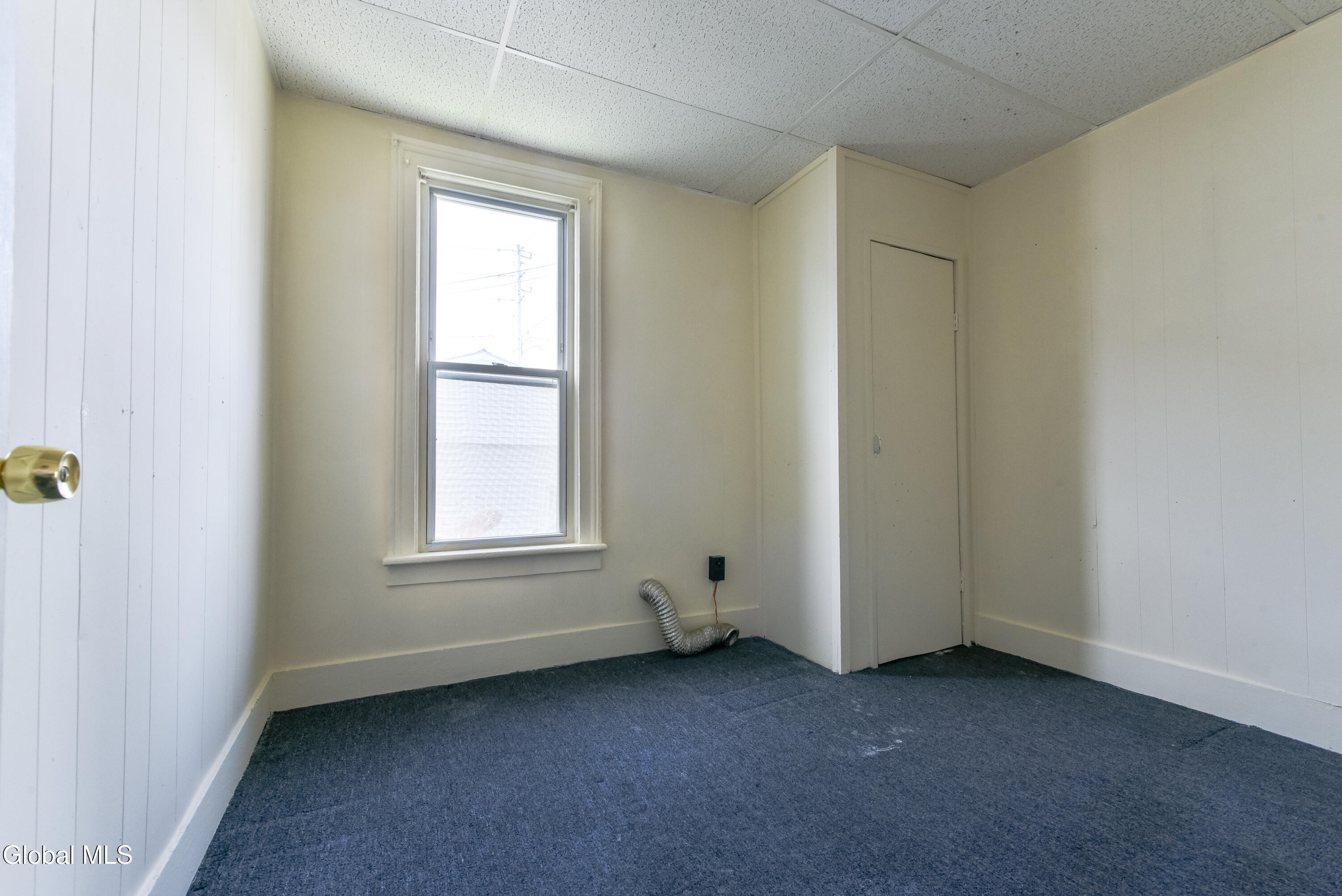 203 Brookside Avenue Amsterdam NY 12010
