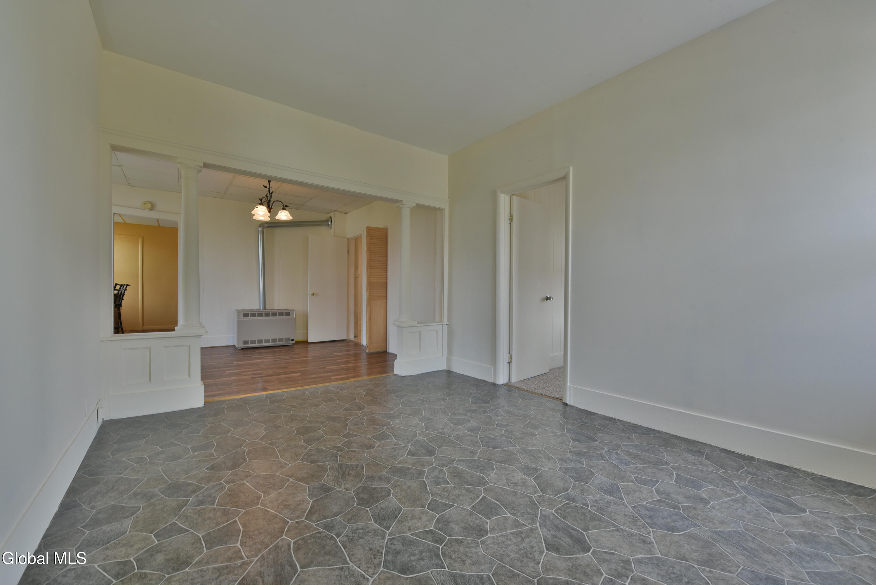 203 Brookside Avenue Amsterdam NY 12010
