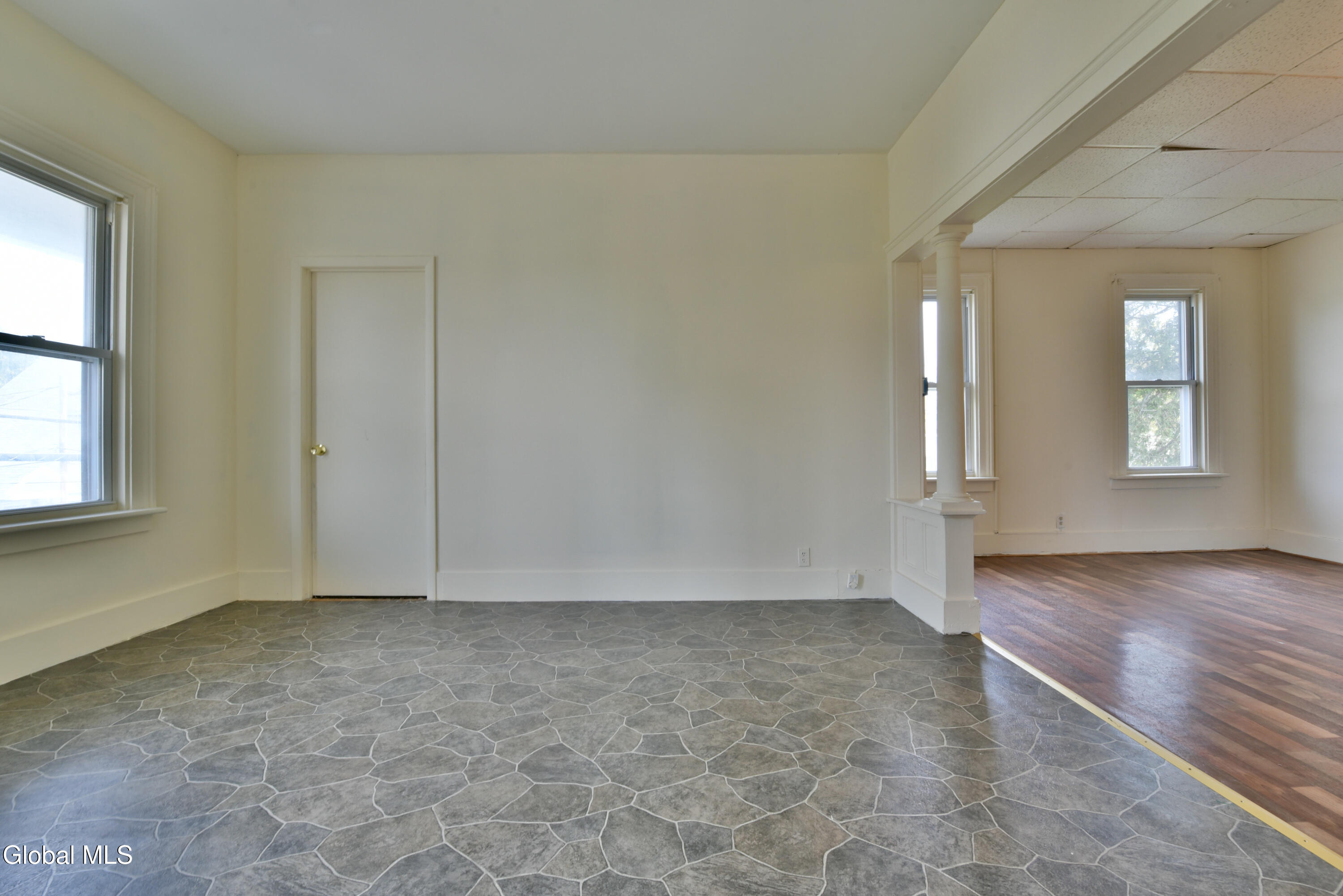 203 Brookside Avenue Amsterdam NY 12010