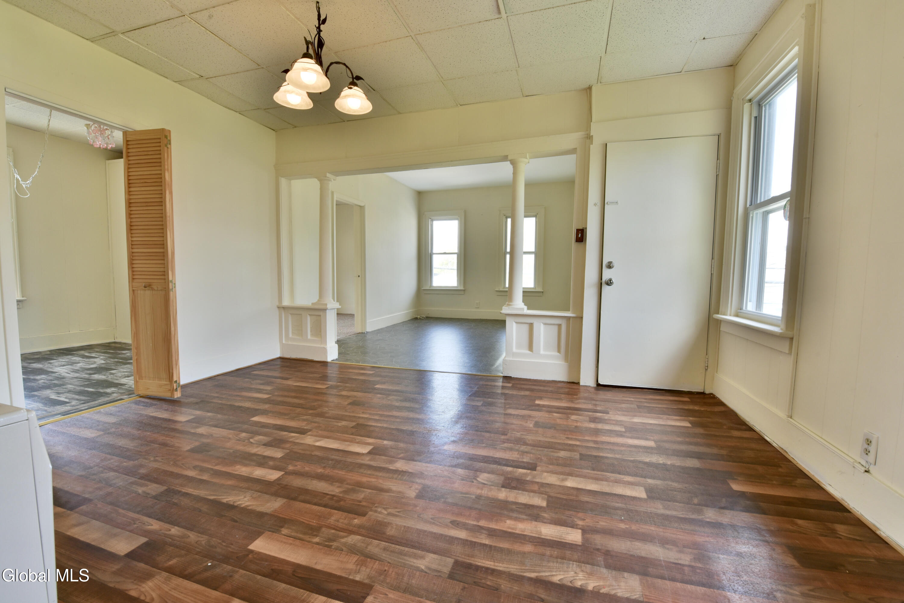 203 Brookside Avenue Amsterdam NY 12010