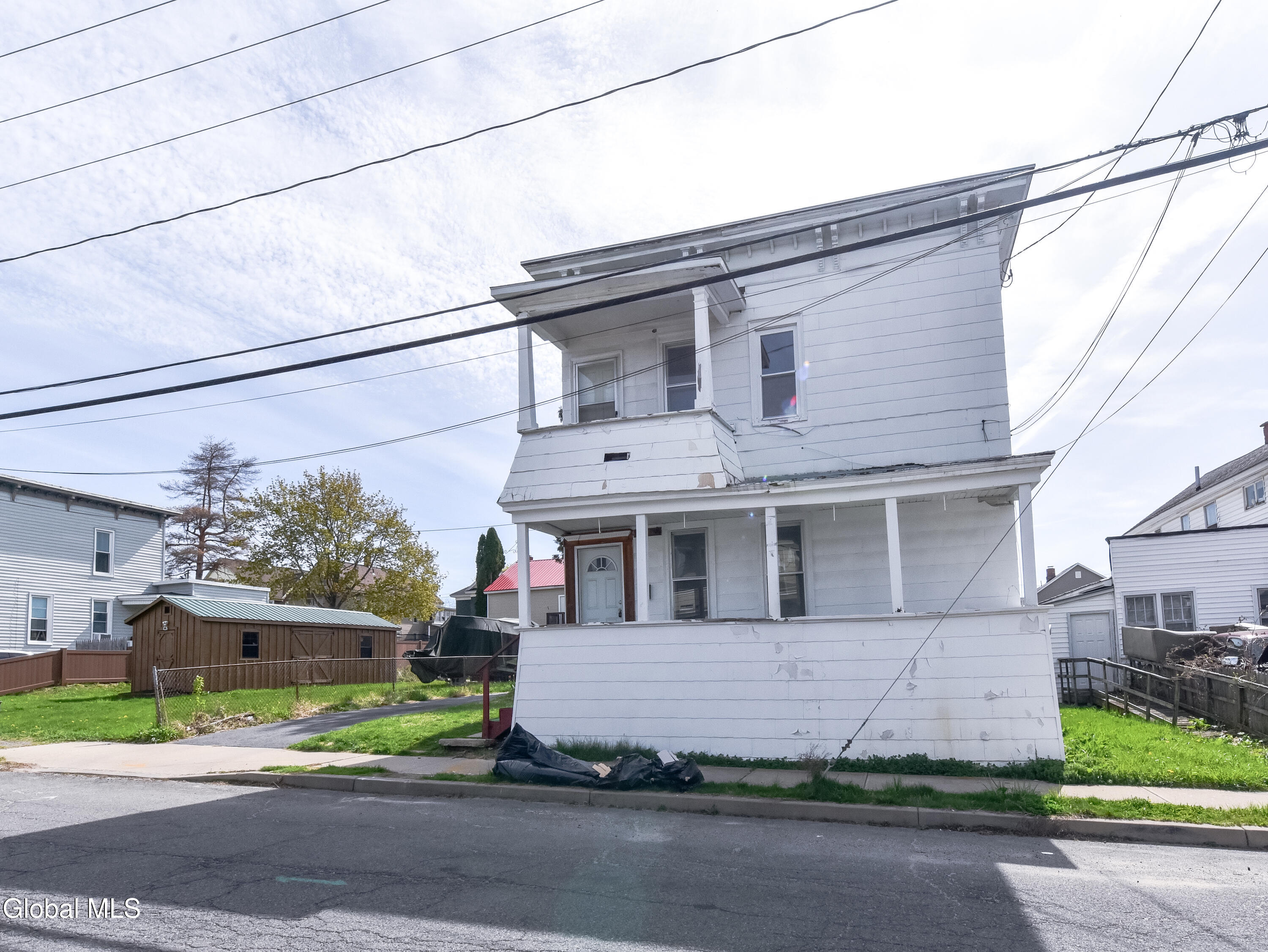 203 Brookside Avenue Amsterdam NY 12010